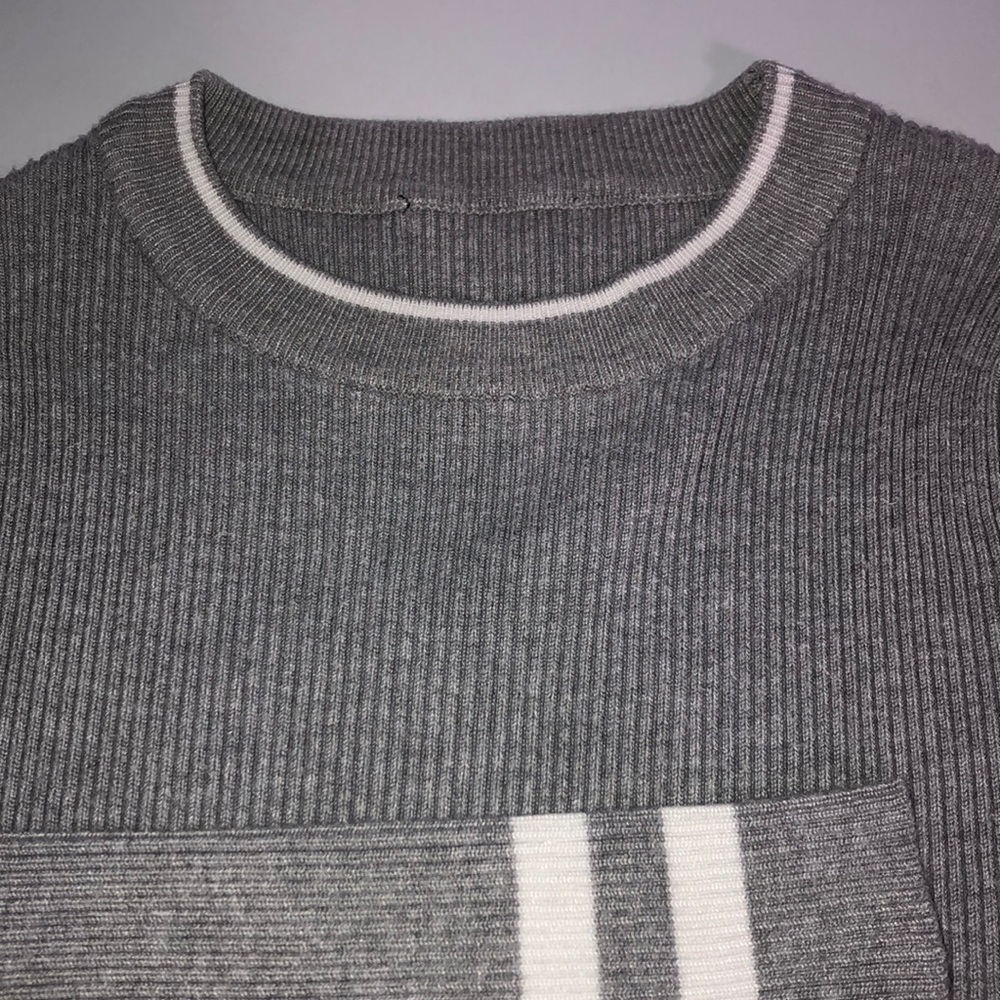 Gray Knit Top - Picture 4 of 7